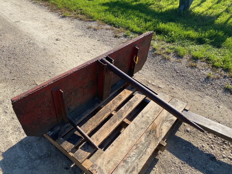Attachments  Frey 3 Prong Bale Spear Photo